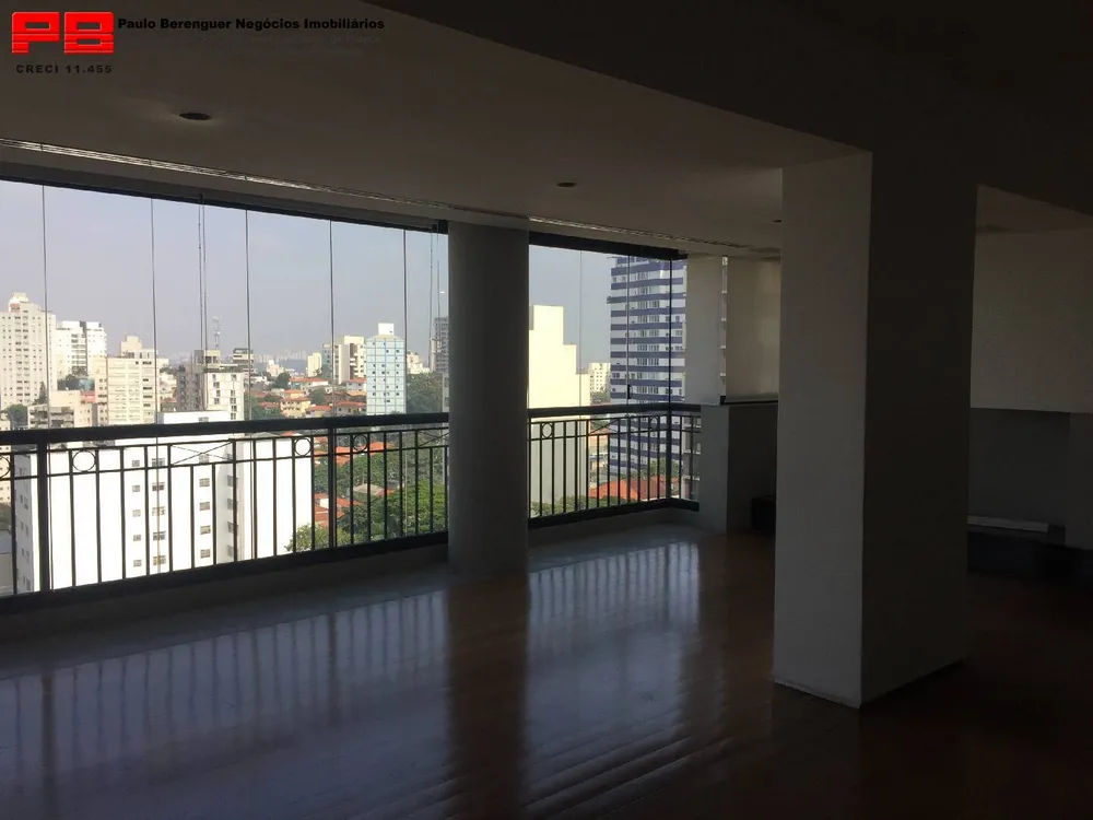 Apartamento, 3 quartos, 215 m² - Foto 1