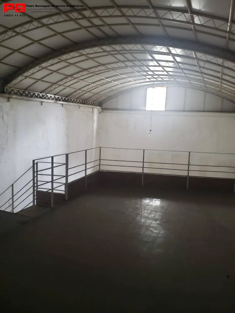 Depósito-Galpão, 330 m² - Foto 1