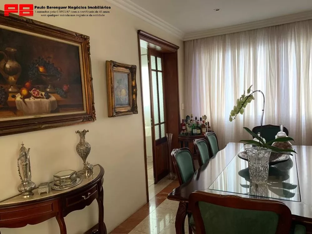 Apartamento à venda com 4 quartos, 222m² - Foto 3