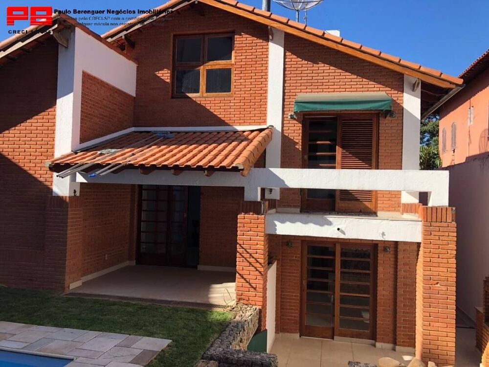 Sobrado, 3 quartos, 380 m² - Foto 1