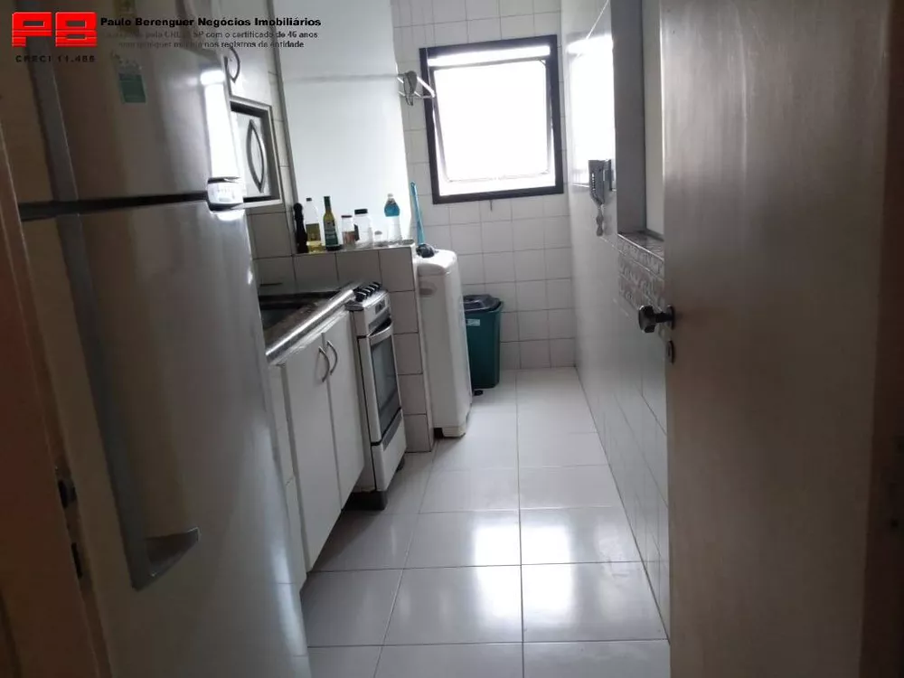 Apartamento à venda com 2 quartos, 58m² - Foto 2