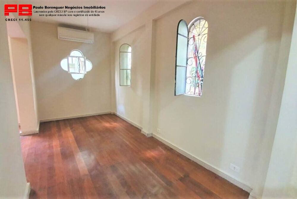 Prédio Inteiro para alugar, 75m² - Foto 2