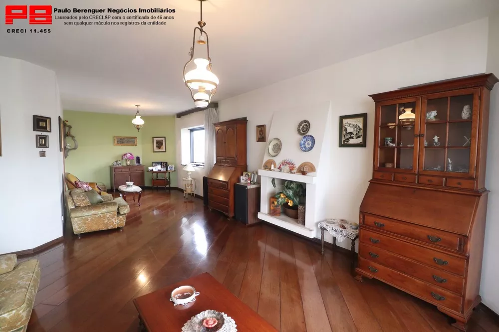 Apartamento à venda com 4 quartos, 182m² - Foto 2