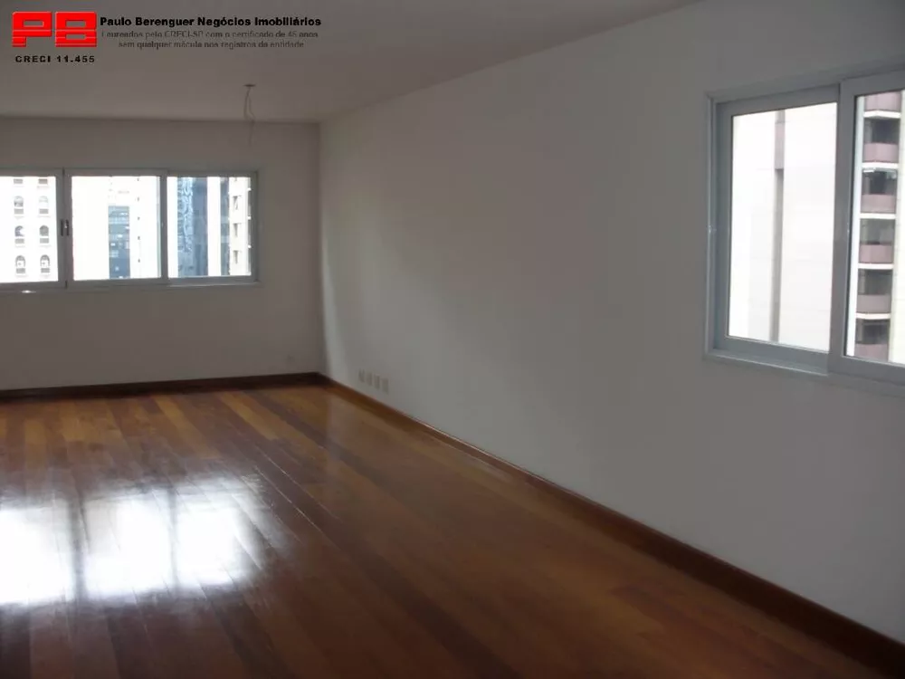 Apartamento para alugar com 4 quartos, 360m² - Foto 4