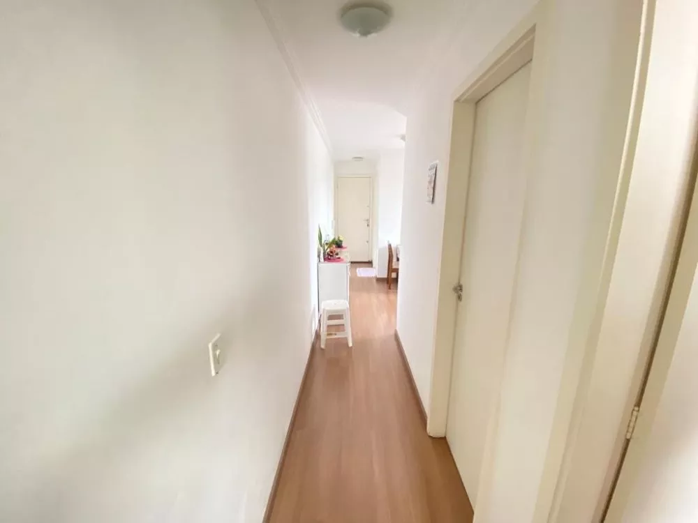 Apartamento à venda com 2 quartos, 47m² - Foto 4