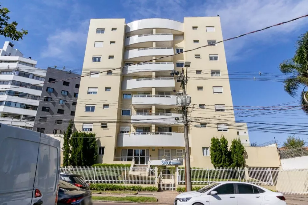 Apartamento à venda com 3 quartos, 143m² - Foto 1