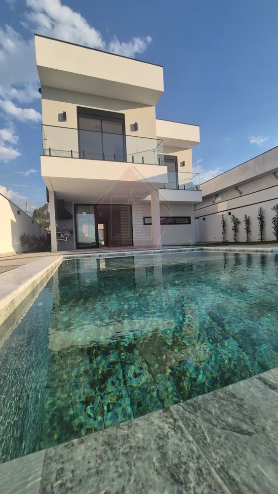 Casa, 3 quartos, 240 m² - Foto 2