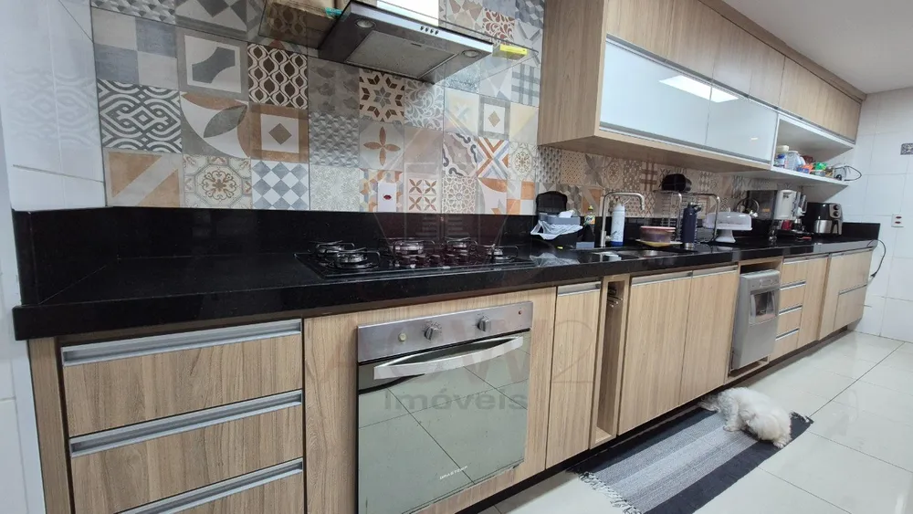 Apartamento, 4 quartos, 216 m² - Foto 6