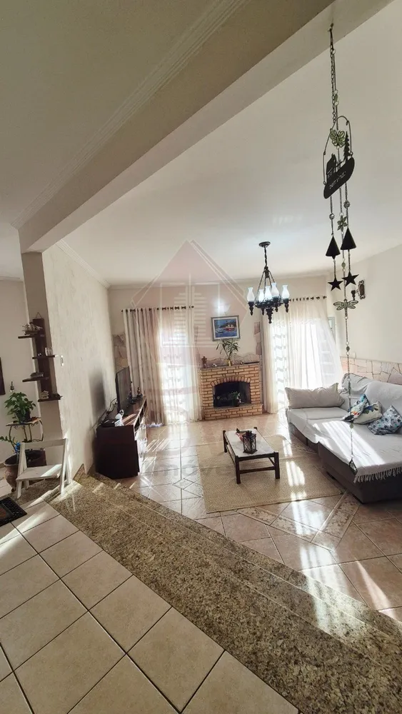 Casa, 3 quartos, 448 m² - Foto 2