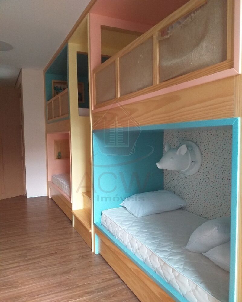 Casa à venda com 2 quartos, 263m² - Foto 2