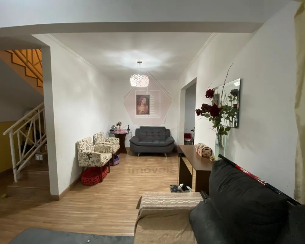 Casa, 3 quartos, 156 m² - Foto 2