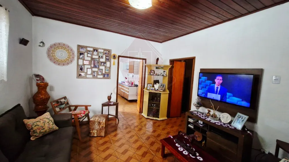 Casa, 6 quartos, 247 m² - Foto 11