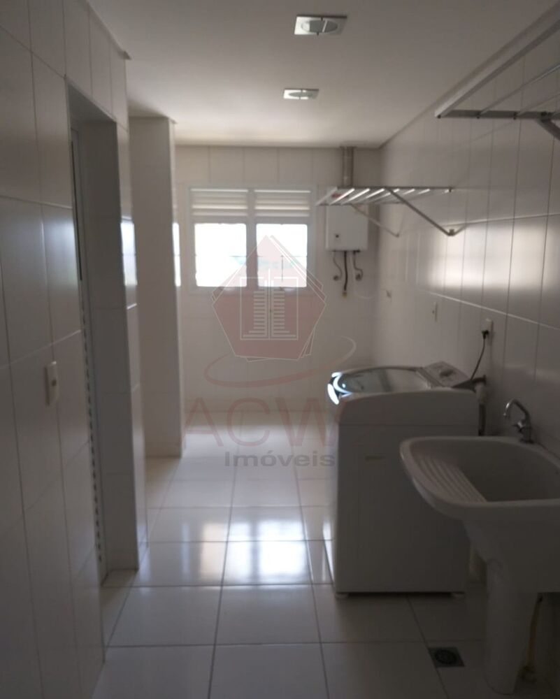 Apartamento, 3 quartos, 157 m² - Foto 1