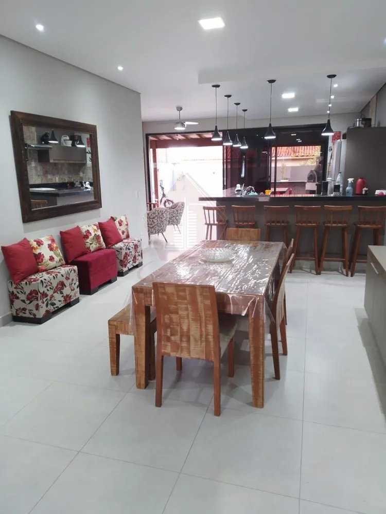 Casa, 3 quartos, 190 m² - Foto 9