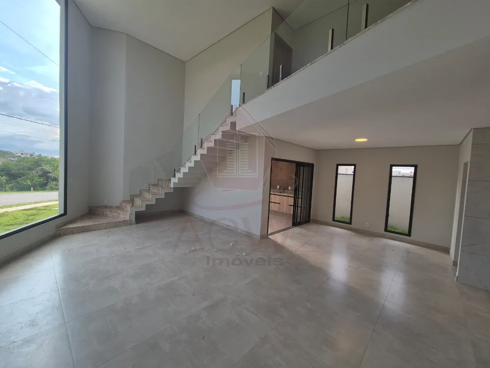 Casa, 3 quartos, 235 m² - Foto 2