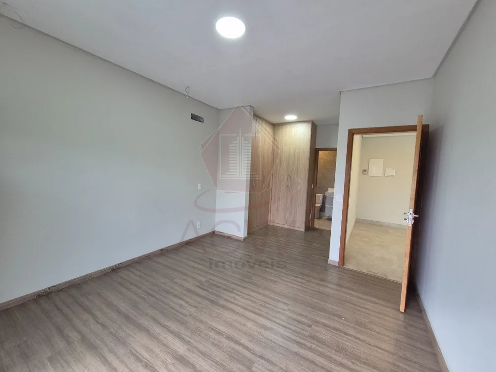 Casa, 3 quartos, 235 m² - Foto 7