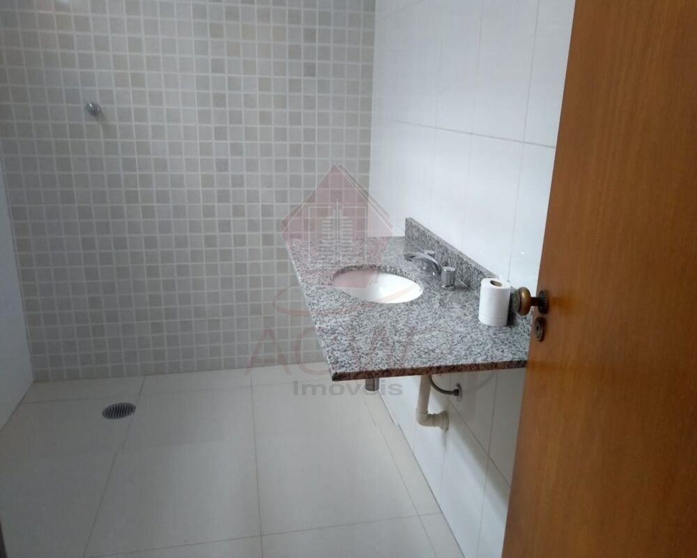 Casa, 3 quartos, 200 m² - Foto 2