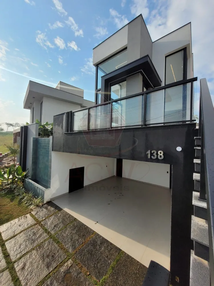 Casa, 3 quartos, 245 m² - Foto 2