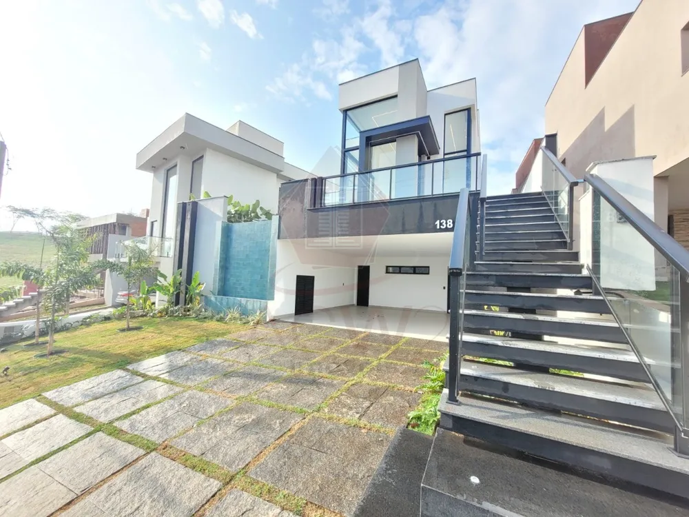 Casa, 3 quartos, 245 m² - Foto 1