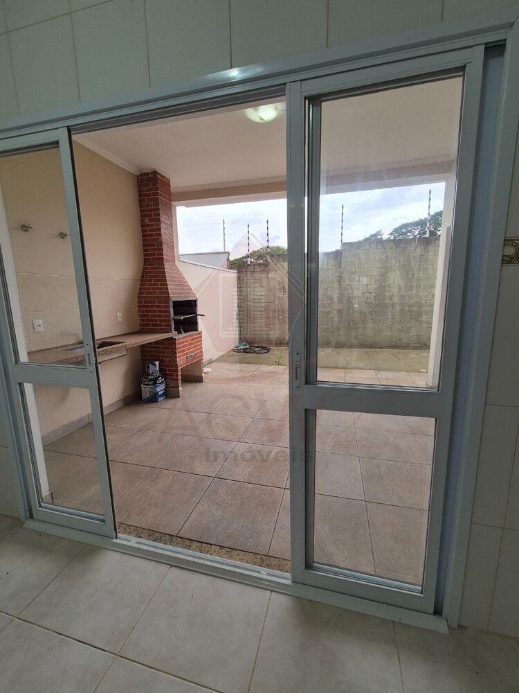 Casa, 3 quartos, 160 m² - Foto 3