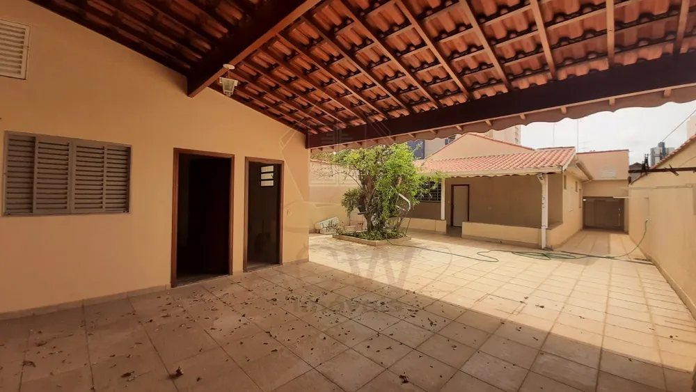 Casa, 3 quartos, 316 m² - Foto 1