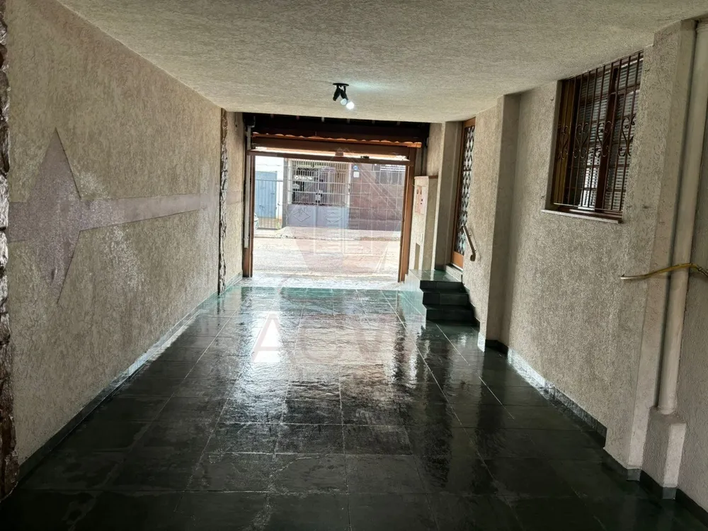 Casa, 5 quartos, 243 m² - Foto 2