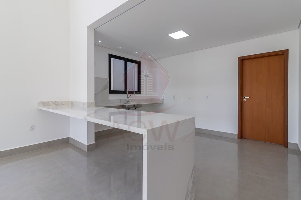 Casa, 5 quartos, 368 m² - Foto 1
