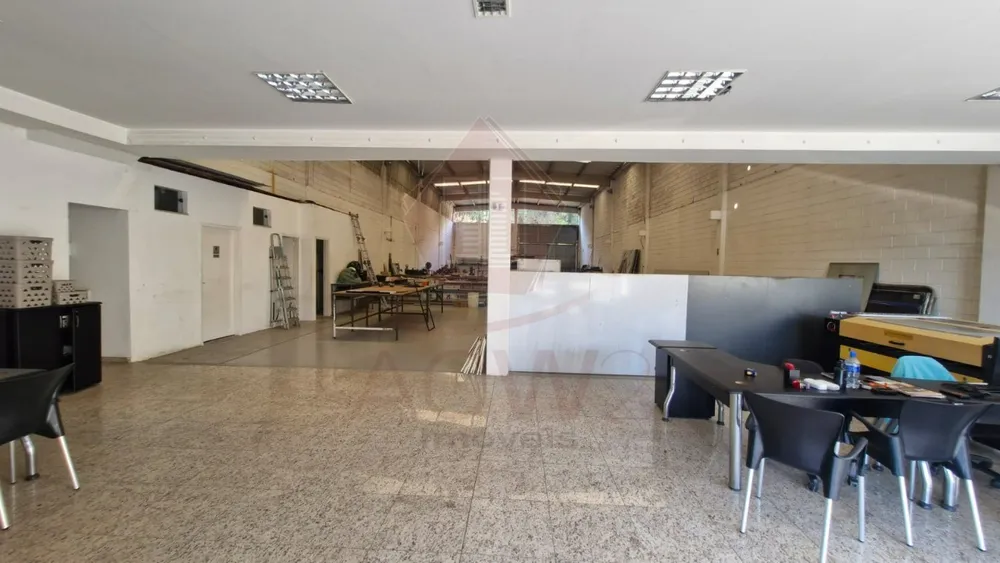 Depósito-Galpão, 1200 m² - Foto 1