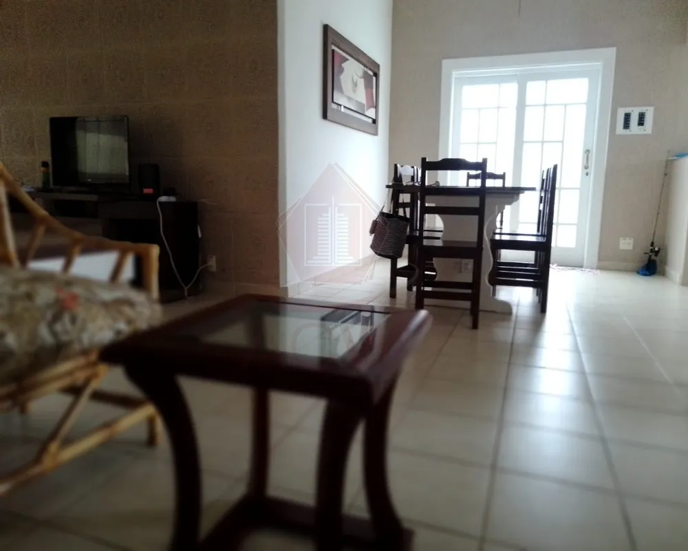 Casa, 3 quartos, 220 m² - Foto 1