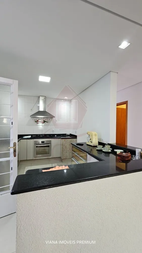 Casa, 3 quartos, 173 m² - Foto 1