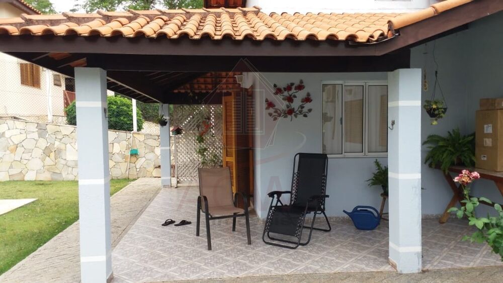 Casa, 3 quartos, 269 m² - Foto 1