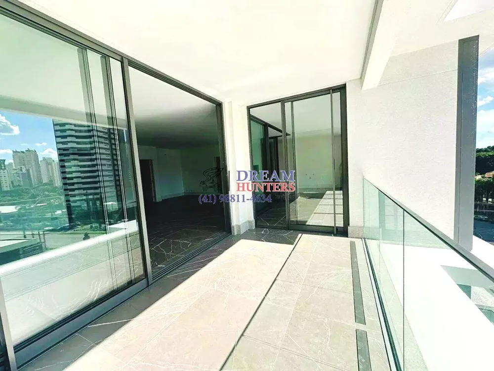 Apartamento, 3 quartos, 228 m² - Foto 2