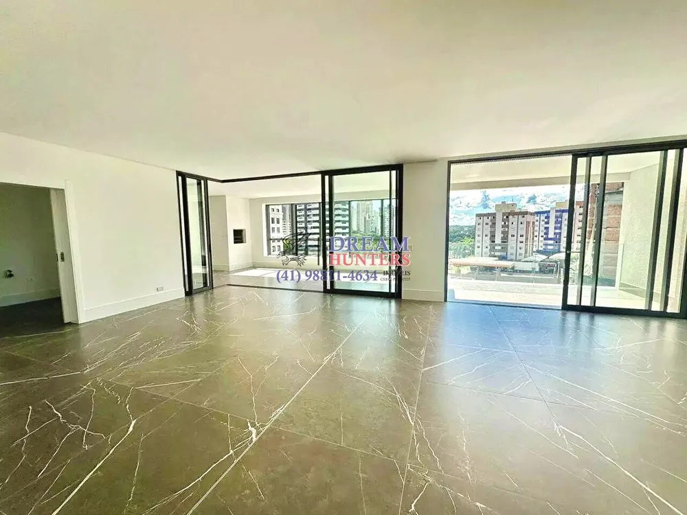 Apartamento, 3 quartos, 228 m² - Foto 2