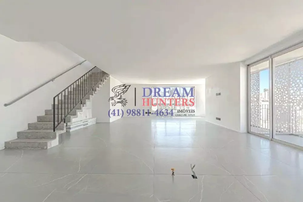 Cobertura, 3 quartos, 228 m² - Foto 2