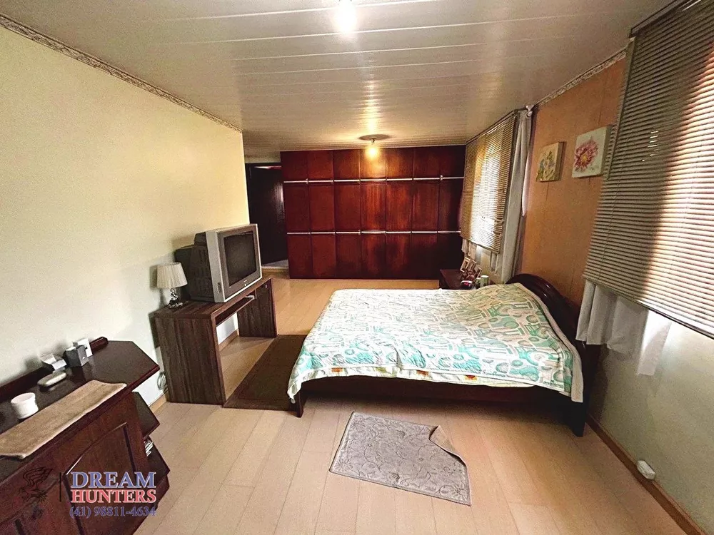 Casa, 3 quartos, 267 m² - Foto 1