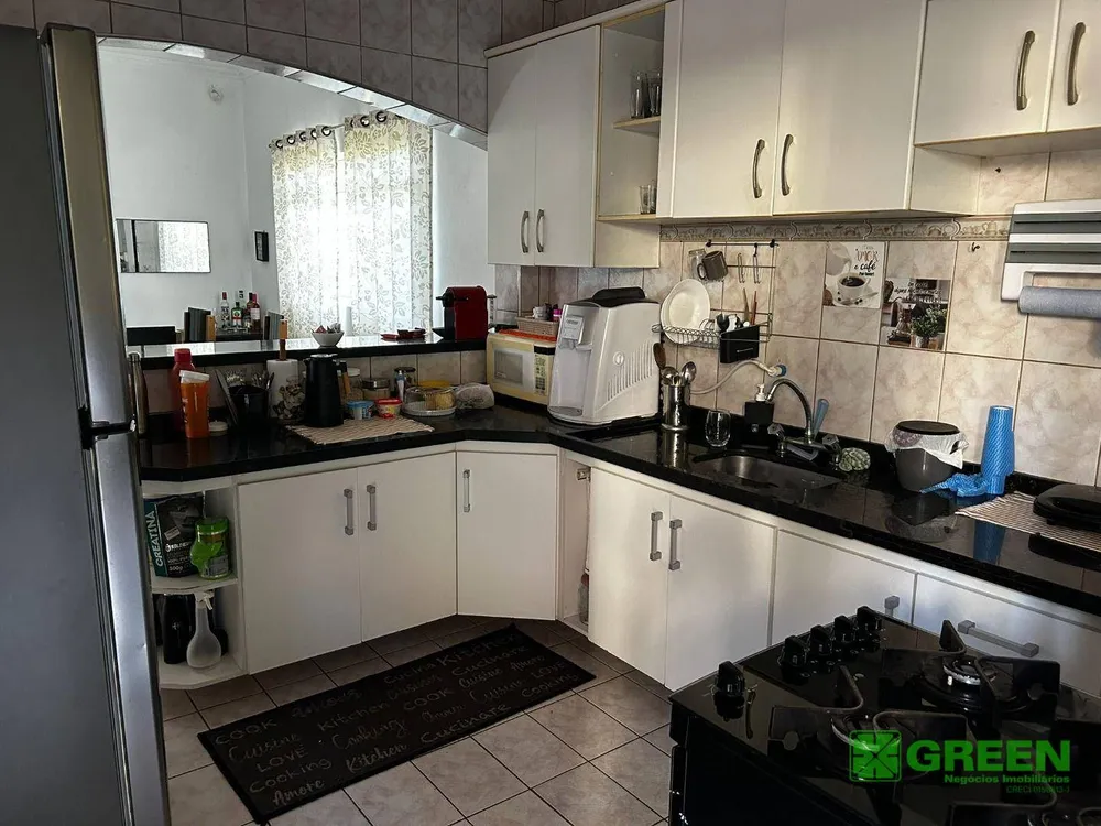 Casa, 4 quartos, 155 m² - Foto 2