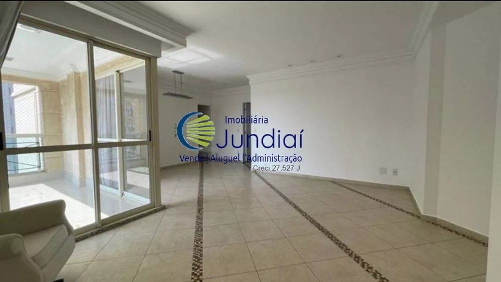 Apartamento à venda com 3 quartos, 108m² - Foto 1