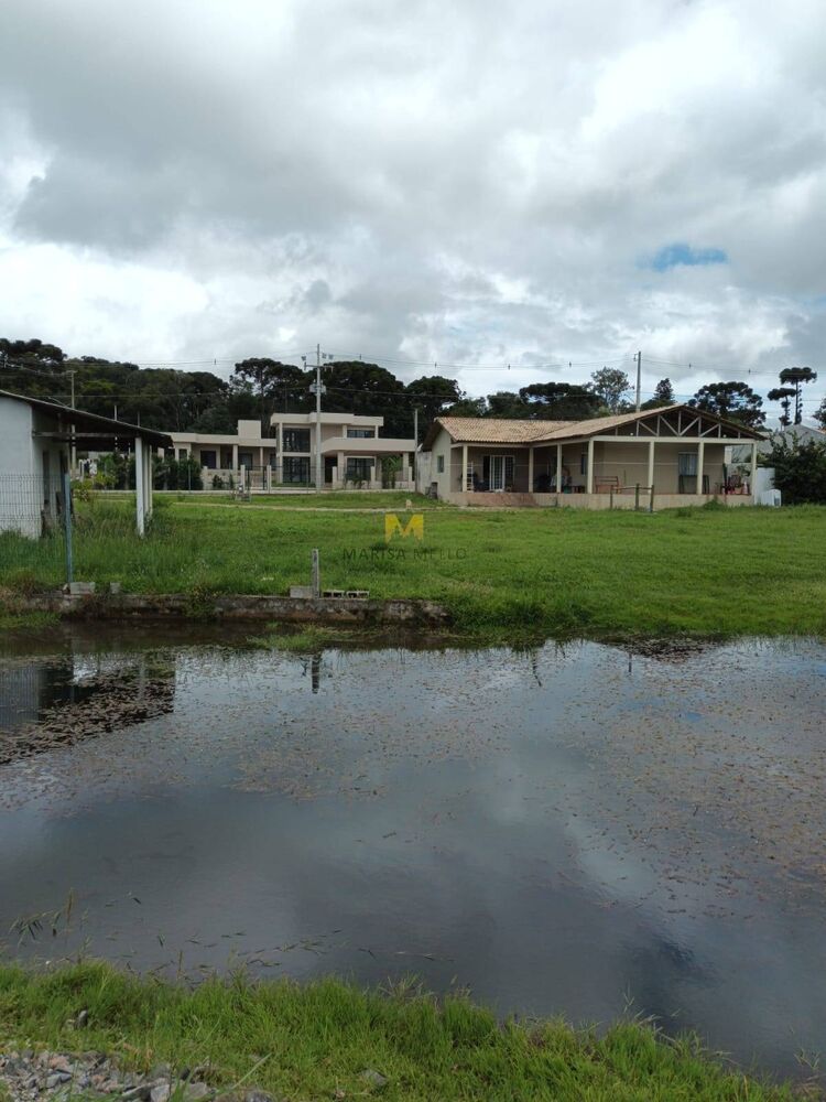 Chácara à venda com 3 quartos, 180m² - Foto 3