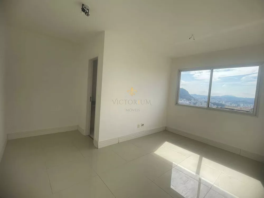 Cobertura à venda com 2 quartos, 180m² - Foto 6