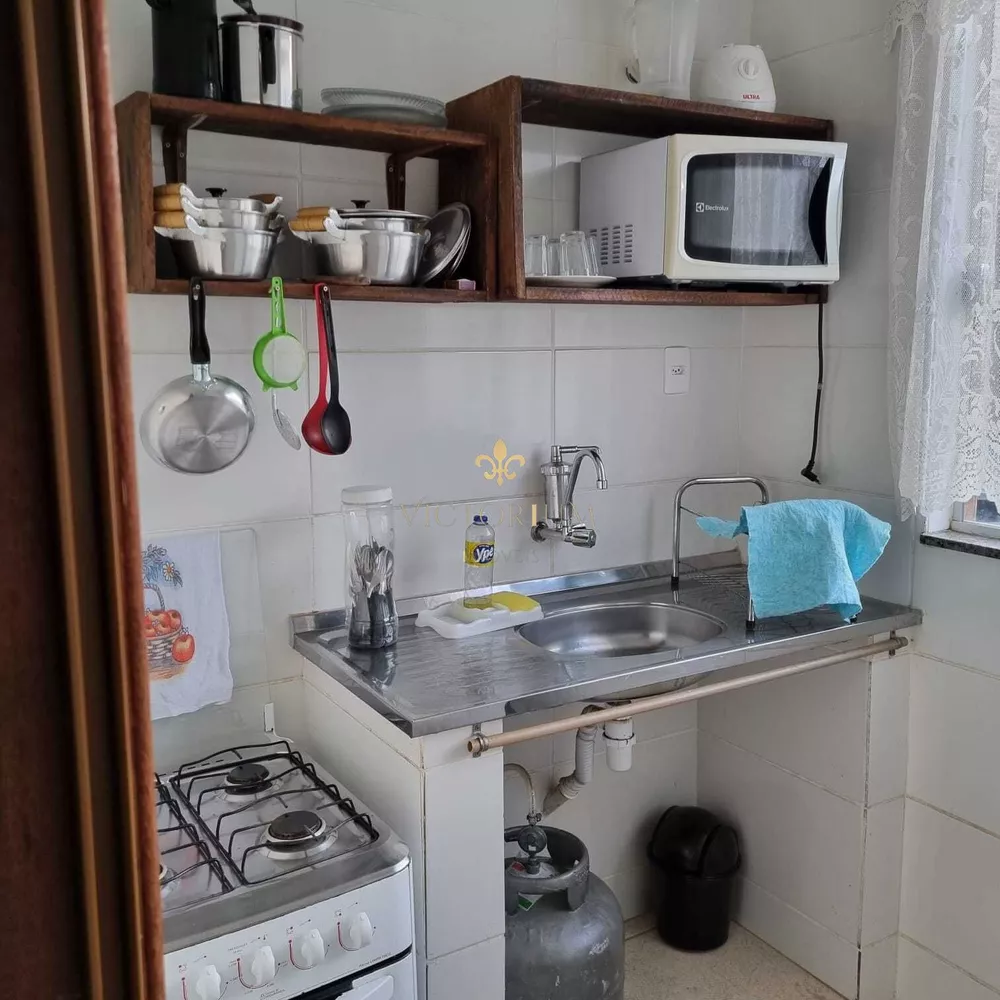 Casa à venda com 2 quartos, 80m² - Foto 1