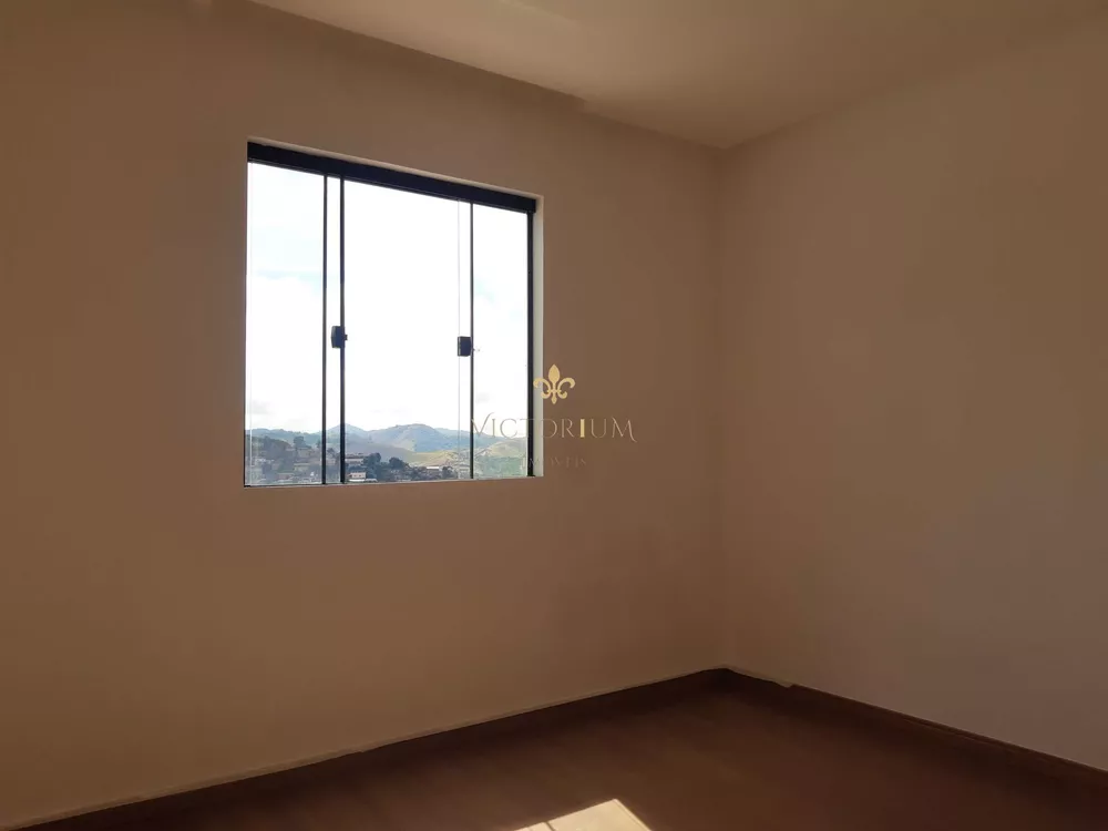 Casa à venda com 2 quartos, 85m² - Foto 14