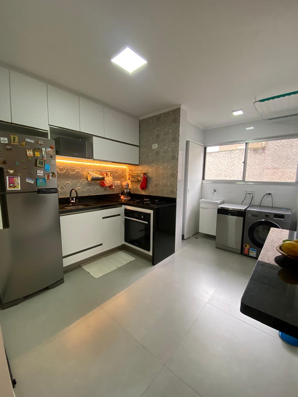 Apartamento à venda com 2 quartos, 72m² - Foto 10