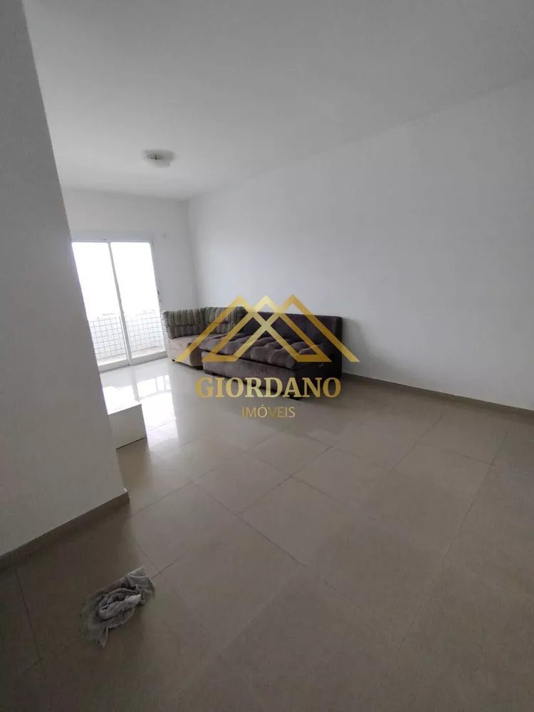 Apartamento para alugar com 3 quartos, 75m² - Foto 10