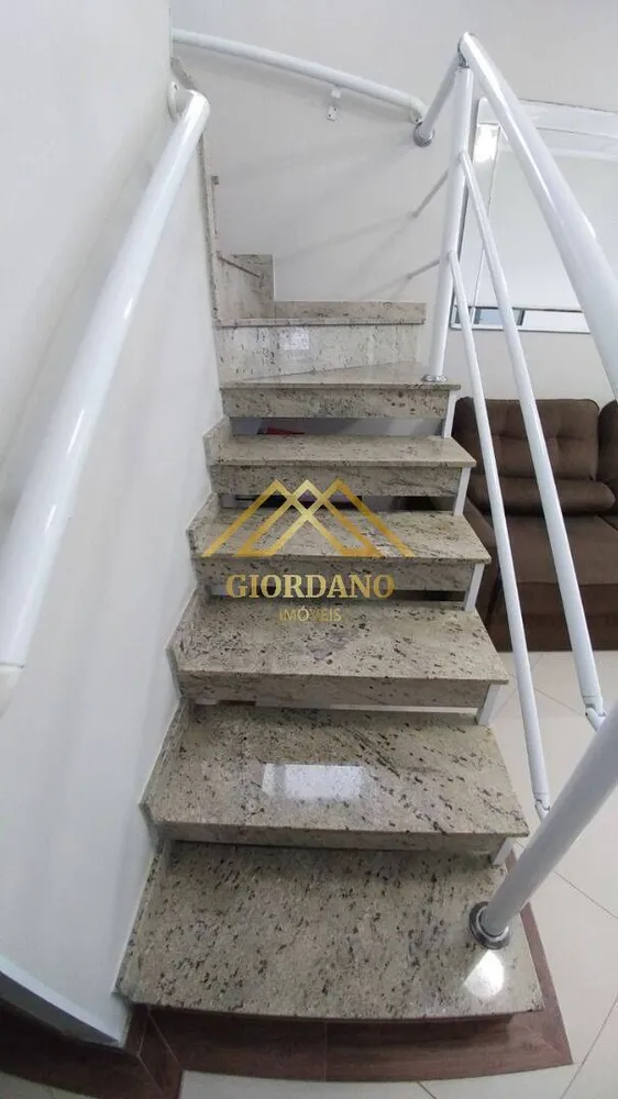 Casa, 4 quartos, 70 m² - Foto 1