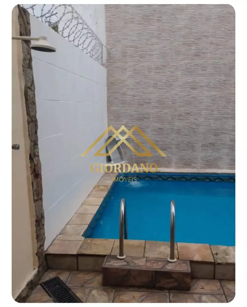 Casa para alugar com 3 quartos, 120m² - Foto 4