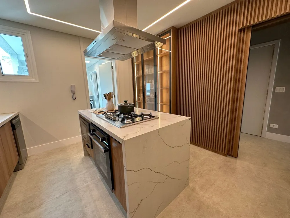 Cobertura, 3 quartos, 216 m² - Foto 17