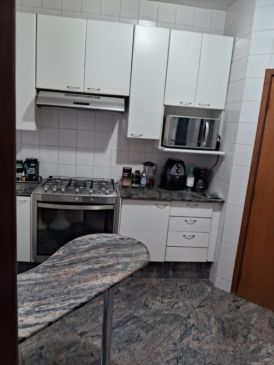 Apartamento à venda com 4 quartos, 173m² - Foto 12