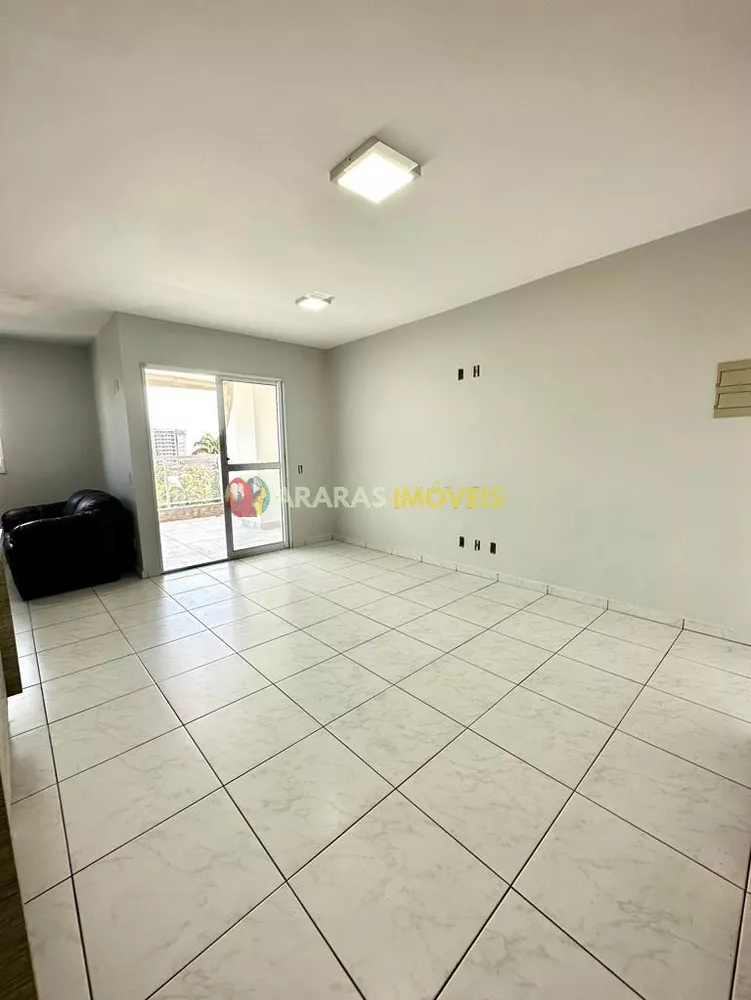 Cobertura à venda com 2 quartos, 200m² - Foto 4