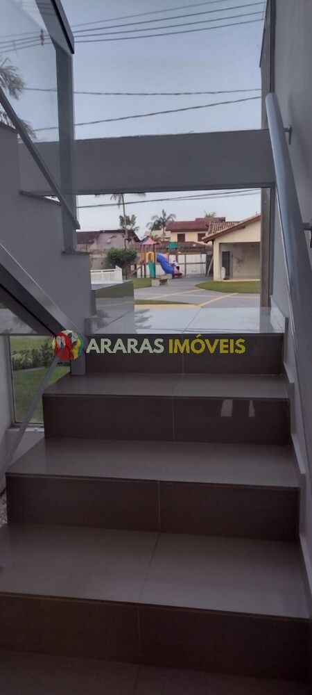 Casa à venda com 4 quartos, 325m² - Foto 14
