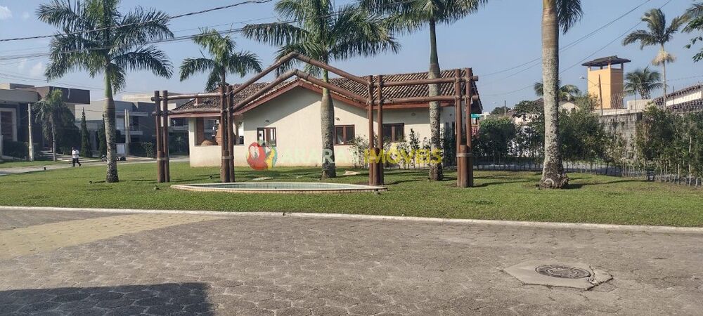 Casa à venda com 4 quartos, 325m² - Foto 24